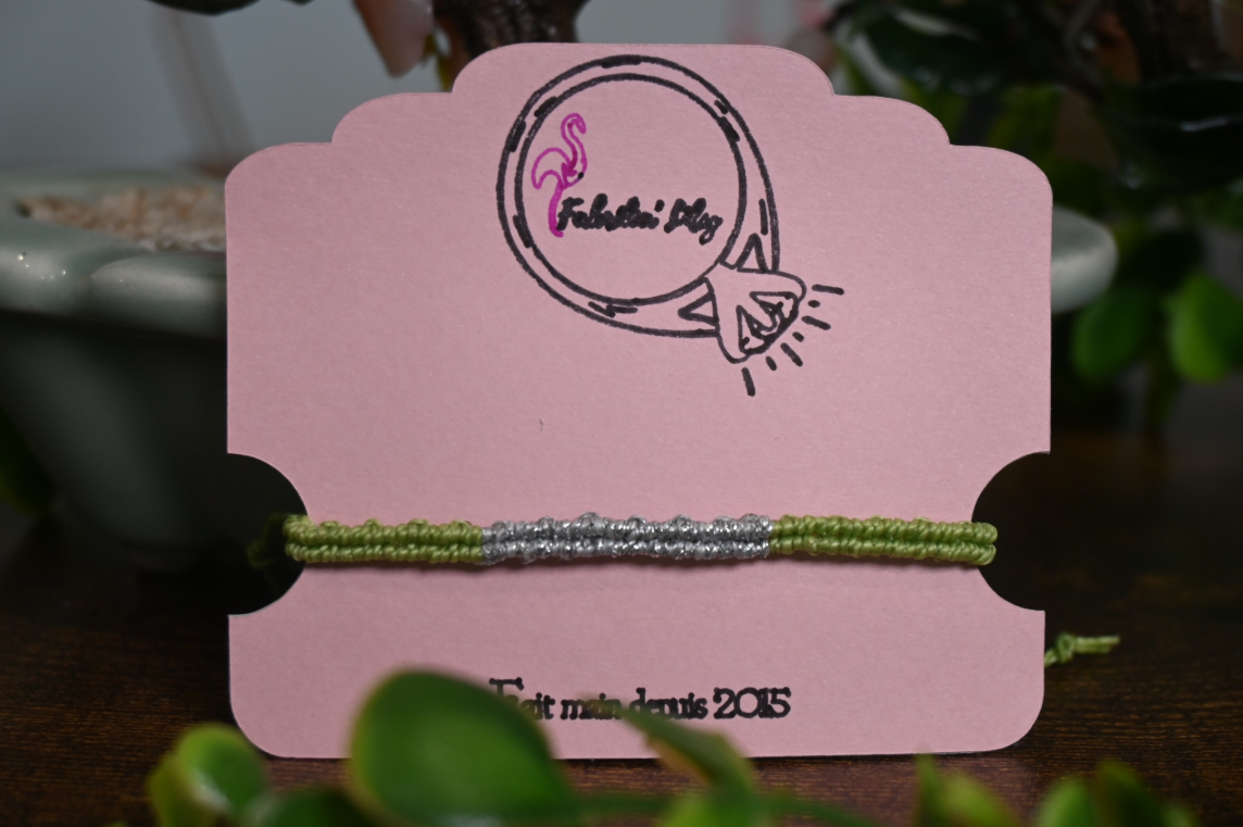 Bracelet macramé pailleté